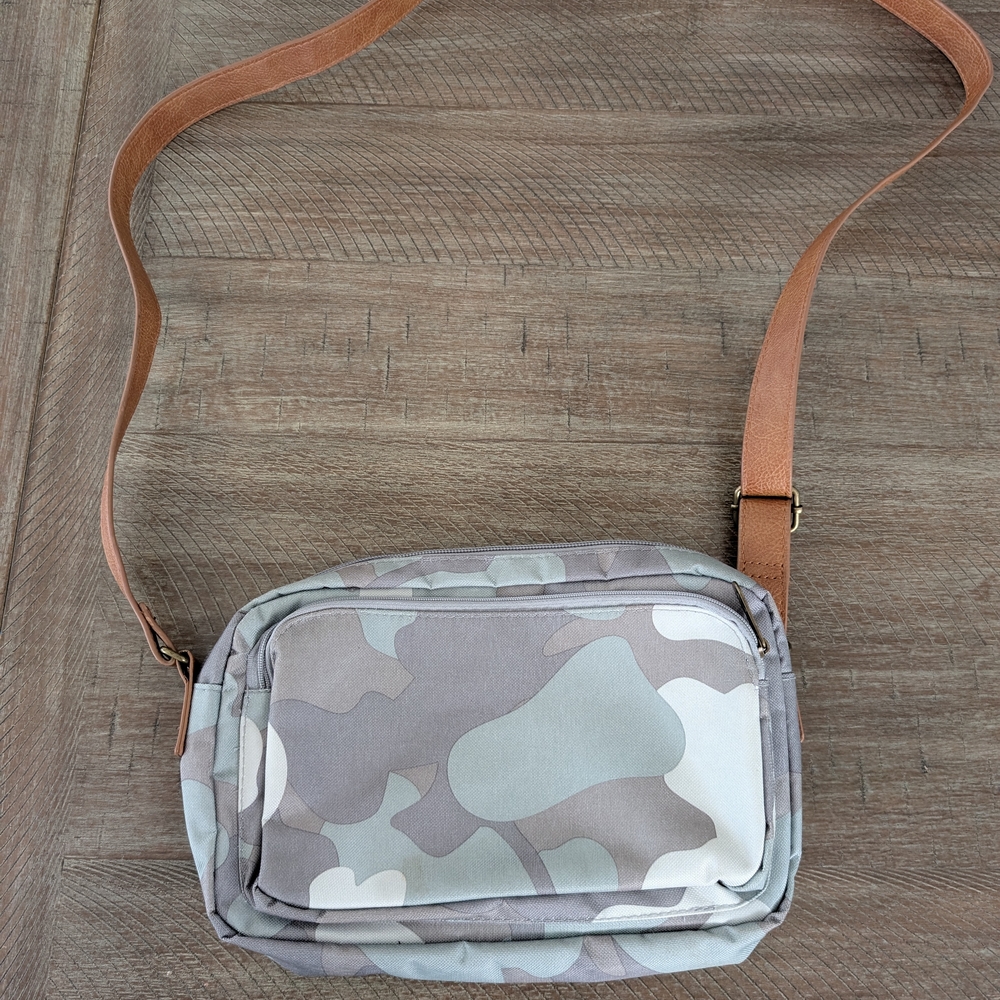 Thirty-One Camouflage Crossbody Bag
